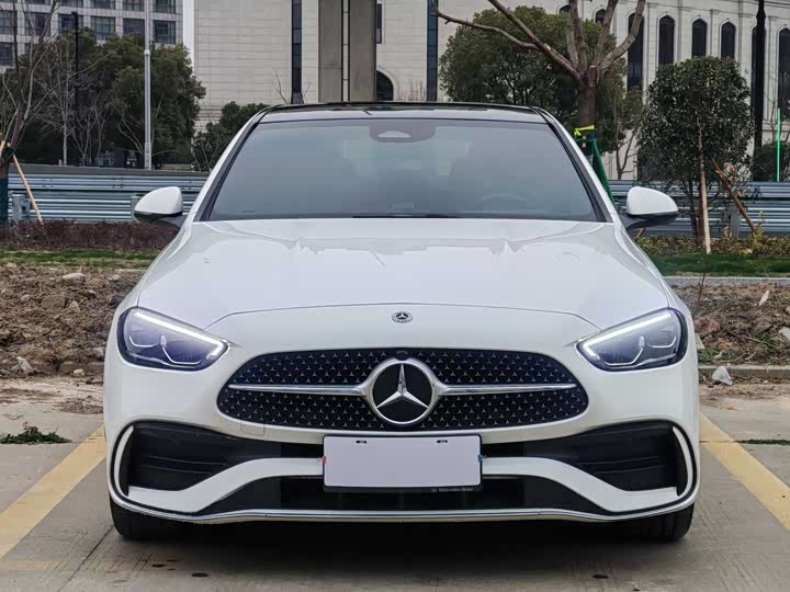 Mercedes-Benz C-Class 2024 C 260 L — фото 2