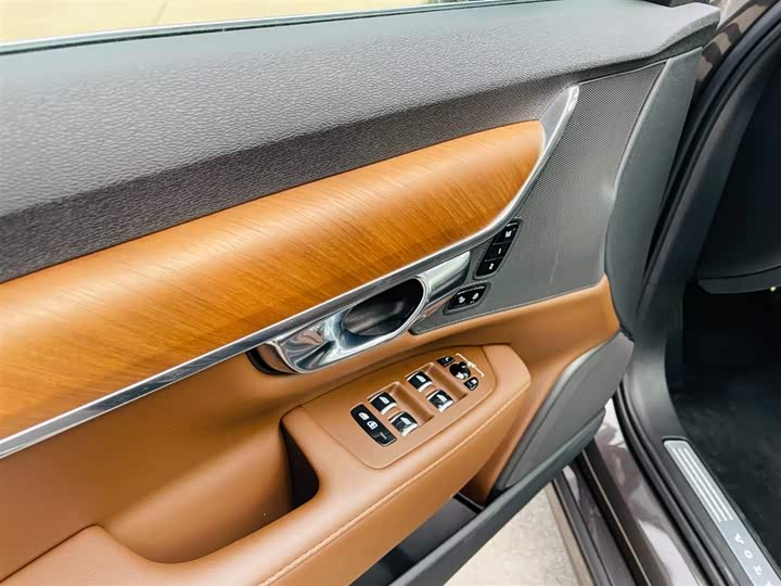 Volvo S90 2024 B 5 — фото 24