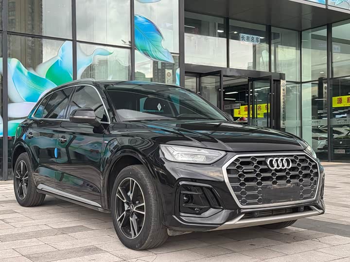 Audi Q5L 40T стиль-динамик — фото 3