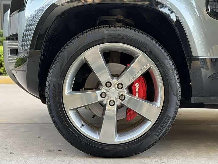 Land Rover Defender — фото 13