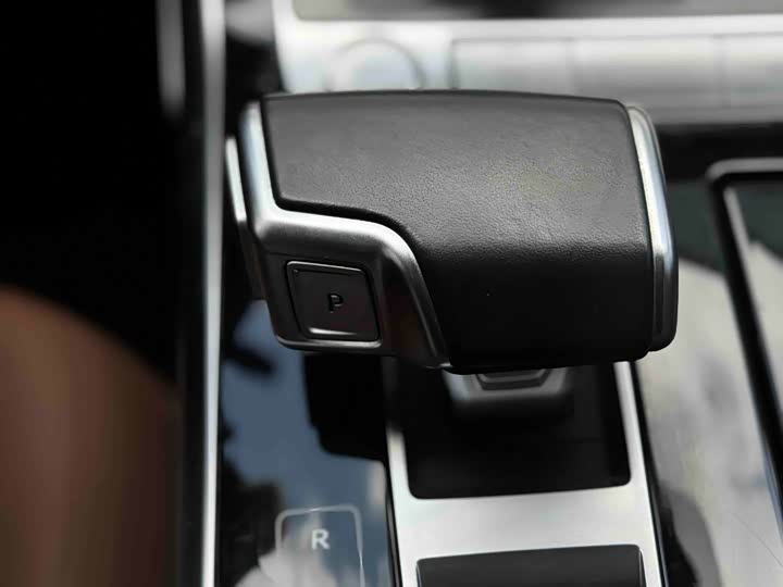 Audi Q7 2020 55 TFSI quattro S line Sport — фото 11