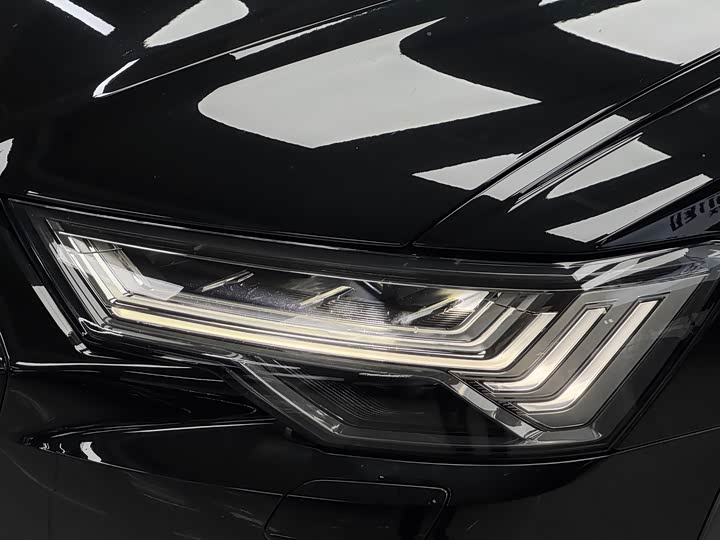 Audi A6 2024 allroad quattro 55 TFSI — фото 4