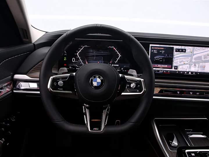 BMW 7-Series 2026 740 Li Leading M — фото 7