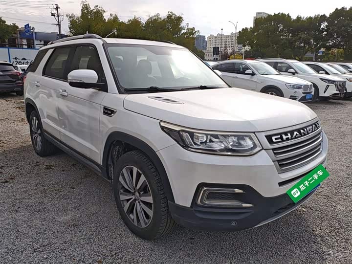Changan CS95 2017 2.0 T 2 WD — фото 4