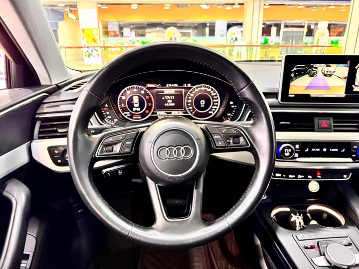 Audi A4L 2019 40 TFSI VI — фото 17