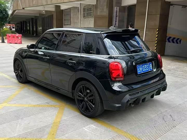 MINI Hatch — фото 18