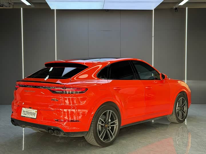 Porsche Cayenne 2019 Cayenne Turbo Coupé 4.0 T — фото 4