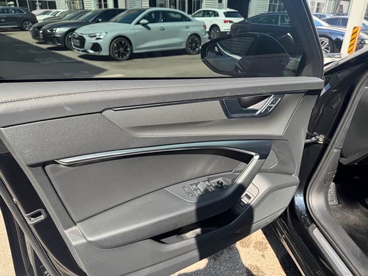 Audi A6L 2023 45 TFSI — фото 13