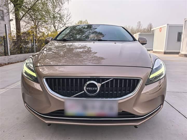 Volvo V40 2017 T 3 — фото 24
