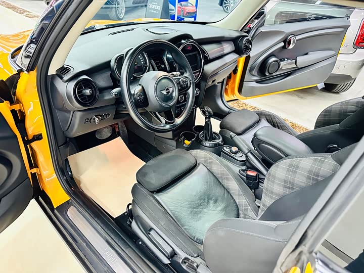 MINI Hatch — фото 14