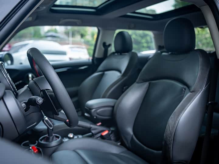 MINI Hatch — фото 19