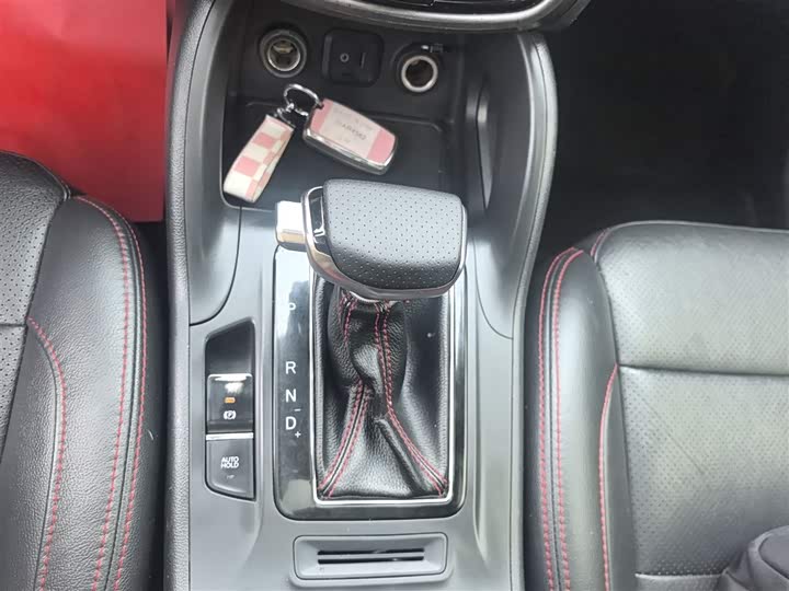 Changan CS75 2014 1.8 T ATElite IV — фото 14