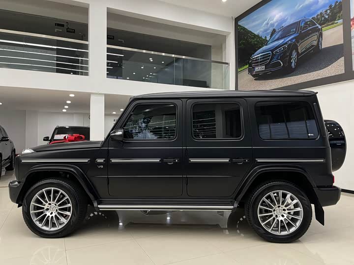 Mercedes-Benz G-Class 2023 G 500 — фото 22
