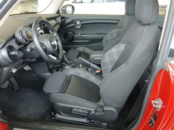 MINI Hatch — фото 15