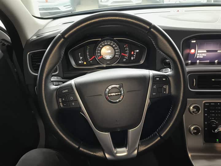 Volvo S60 2019 S 60 L T 3 — фото 11