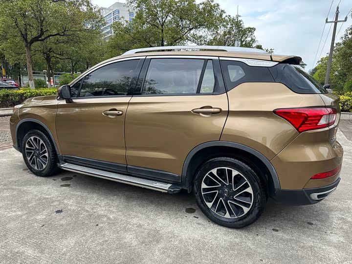 Trumpchi GS4 2017 200 T MT 2 WD — фото 11