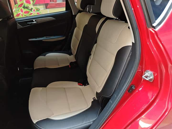 Changan CS35 2017 1.6 L MTLuxury — фото 17
