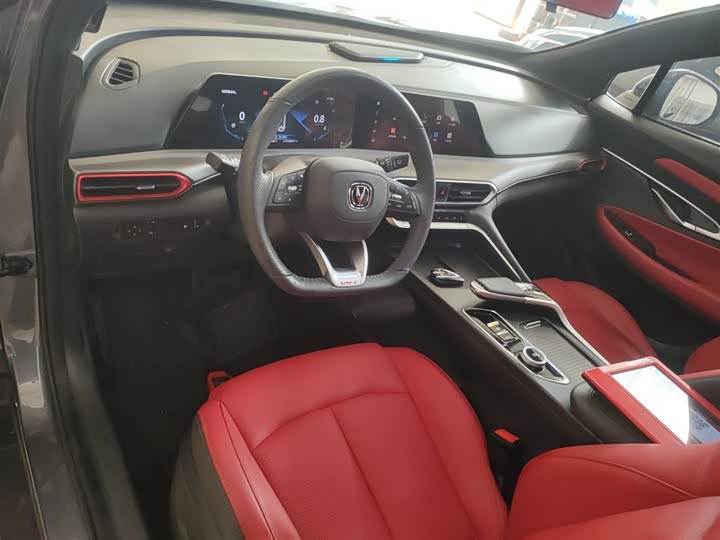 Changan UNI-T 2020 1.5 T Premium — фото 6