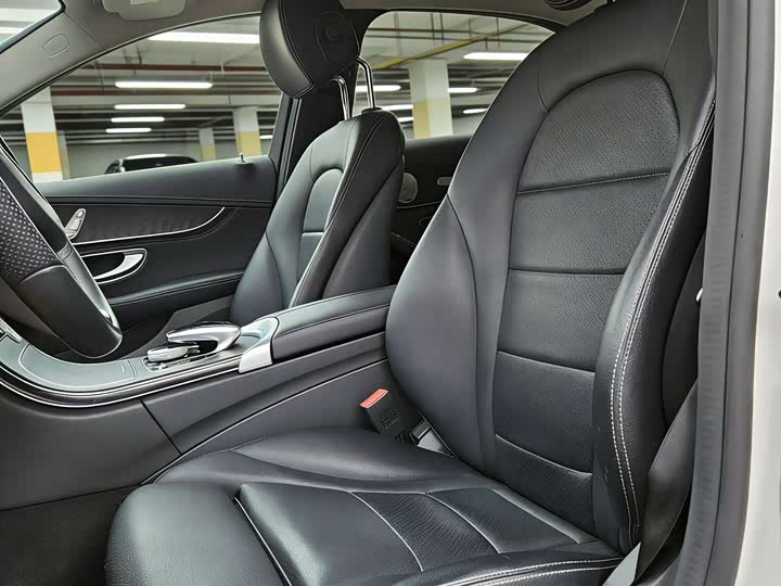 Mercedes-Benz C-Class 2017 C 180 L — фото 4