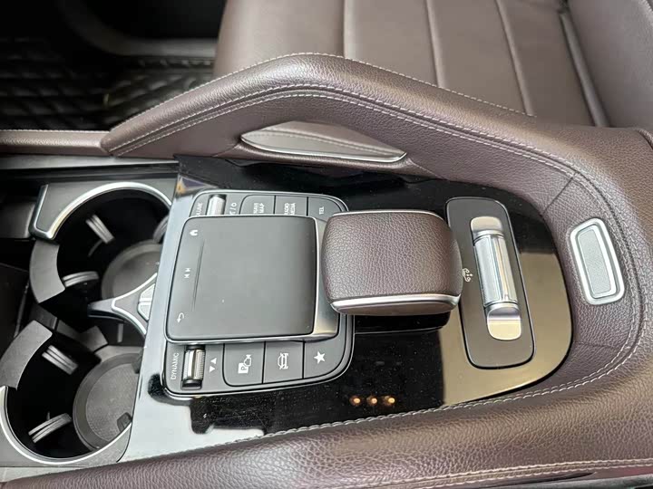 Mercedes-Benz GLE 2020 GLE 450 4 MATIC Luxury — фото 4