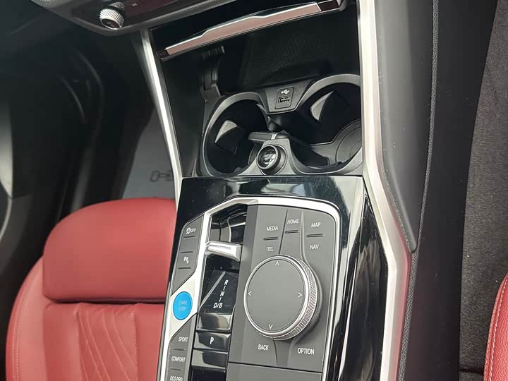 BMW i3 2024 e Drive 35 L — фото 15