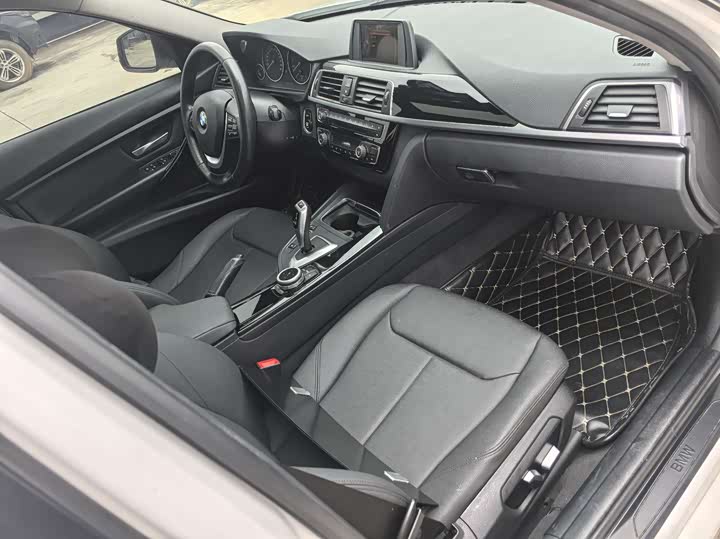 BMW 3 Series 320Li стиль — фото 9