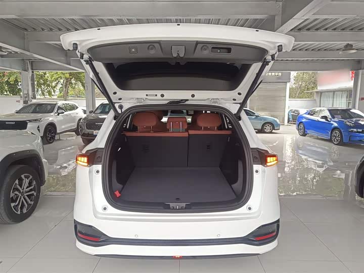 Changan CS75 PLUS 2025 1.5 T — фото 19