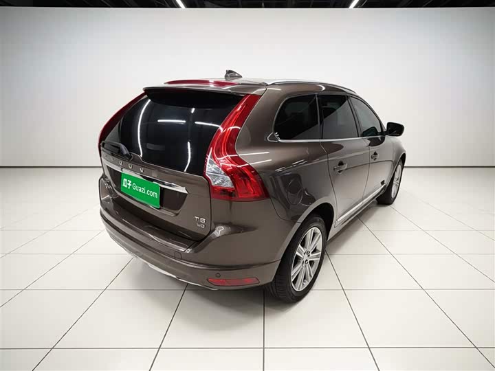 Volvo XC60 2017 T 5 AWD — фото 5