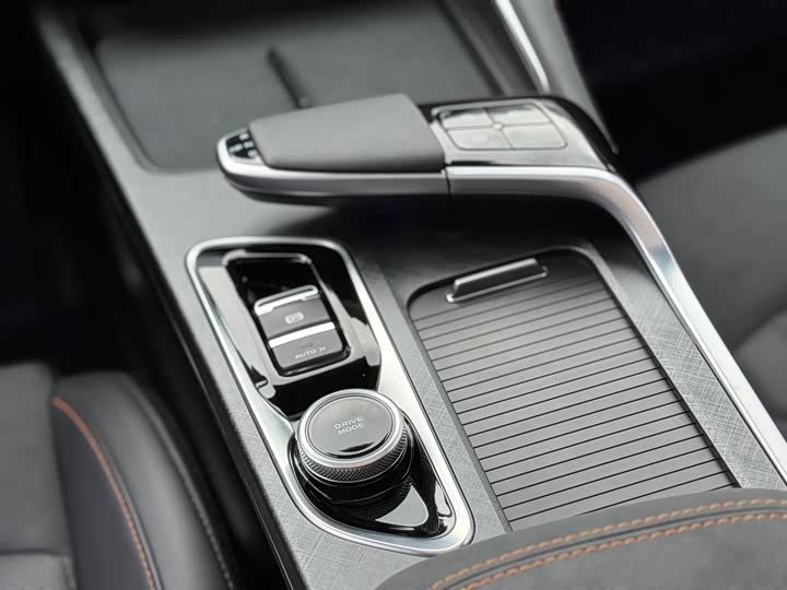 Changan UNI-T 2022 1.5 T Premium — фото 15