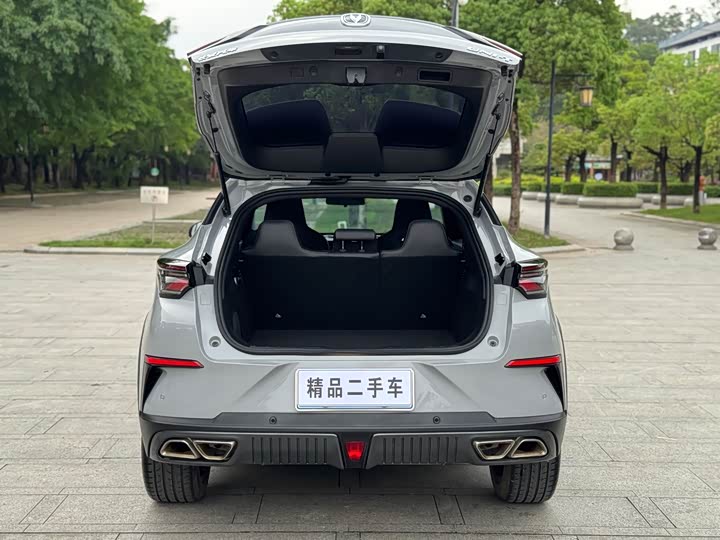 Changan UNI-T 2022 1.5 T Premium — фото 21