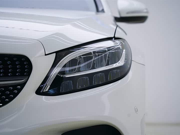 Mercedes-Benz C-Class 2019 C 260 L — фото 27