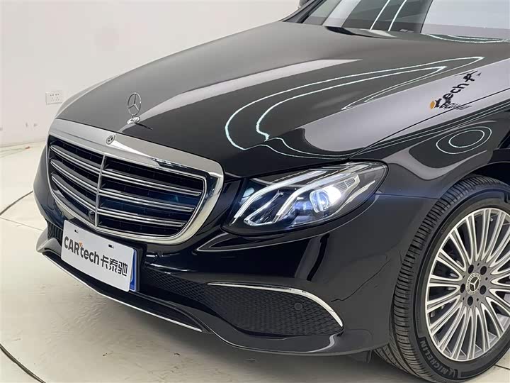 Mercedes-Benz E-Class 2020 E 300 L Luxury — фото 9