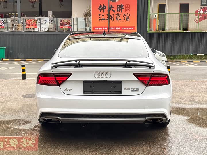 Audi A7 2018 50 TFSI quattro Comfort — фото 13