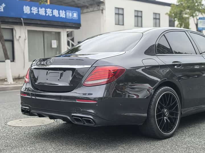 Mercedes-Benz E-Class 2017 E 200 Sport 4 MATIC — фото 9