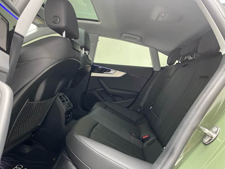 Audi A5 2024 Sportback 40 TFSI — фото 15