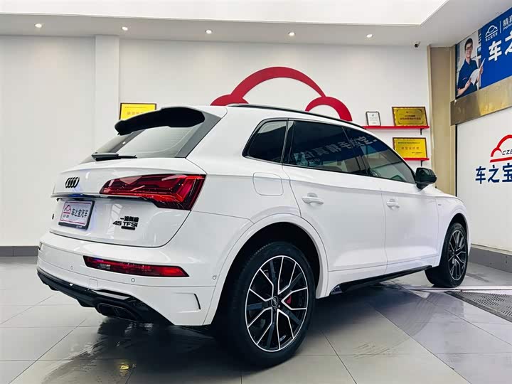 Audi Q5L 2024 45 TFSI — фото 5