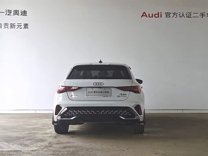 Audi A3 2025 Sportback 35 TFSI — фото 15