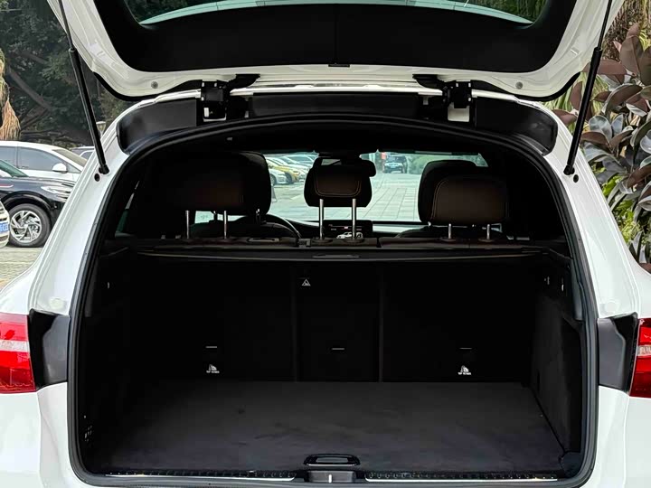 Mercedes-Benz GLC 200 L 4MATIC — фото 20