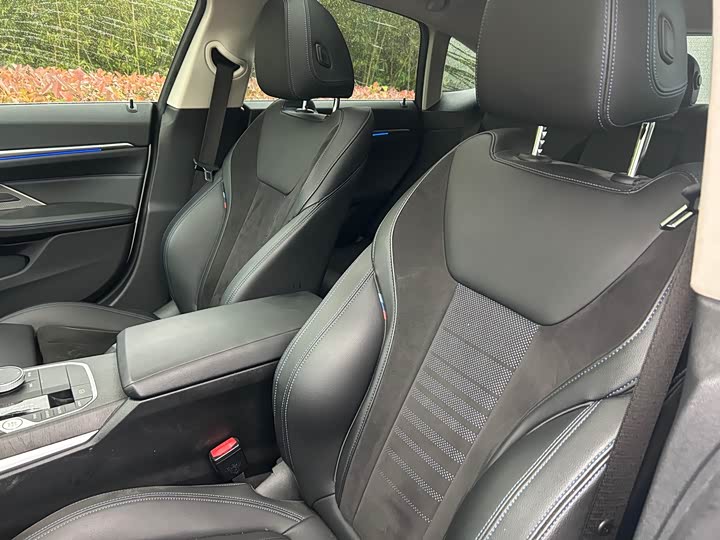 BMW 4-Series 2022 425i Gran Coupe M — фото 11