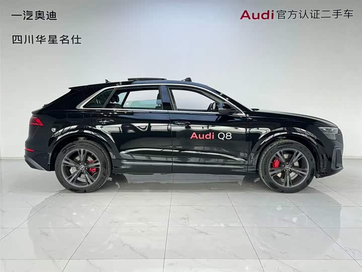 Audi Q8 2024 55 TFSI — фото 3