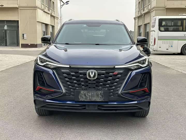 Changan CS75 PLUS 2021 1.5 T ATPremium — фото 2