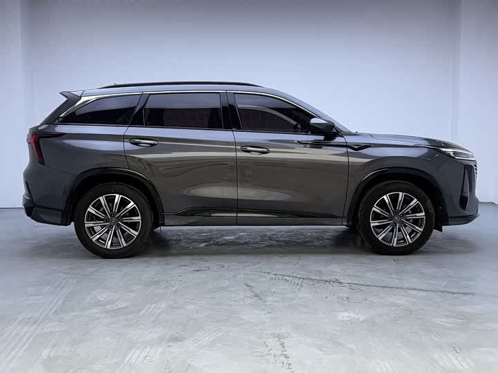 Changan CS75 PLUS 2023 1.5 T ATPremium — фото 8