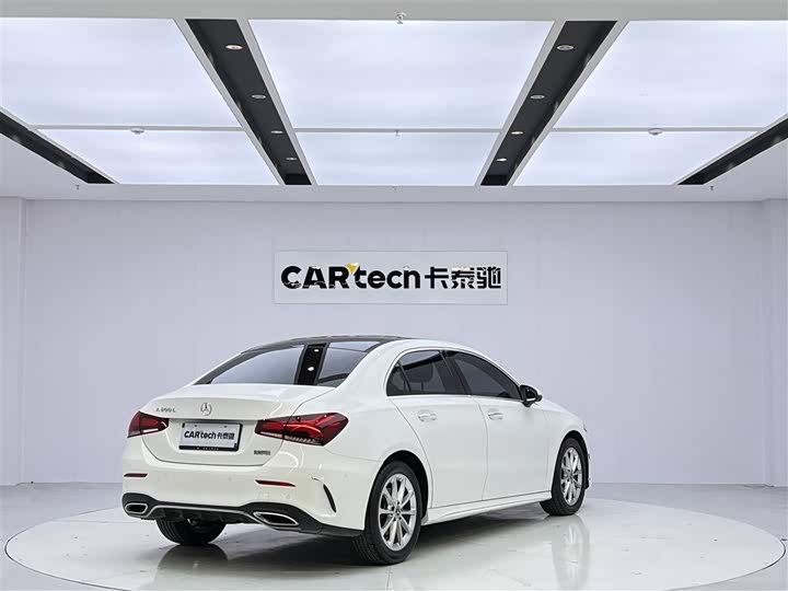 Mercedes-Benz A-Class 2020 A 200 L — фото 5