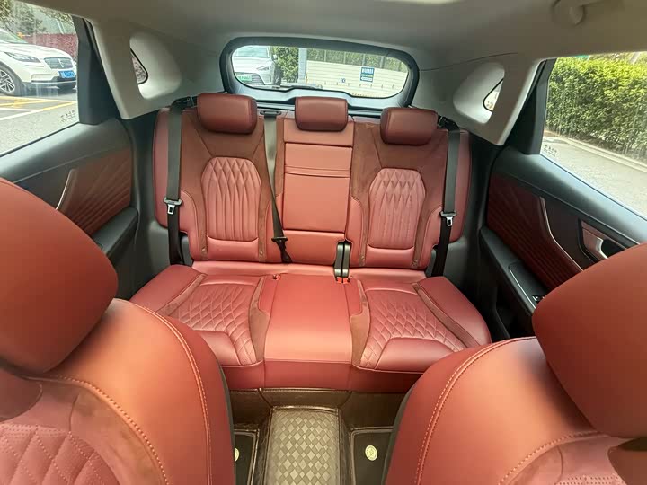 Hongqi HS5 2023 2.0 T Pro — фото 20