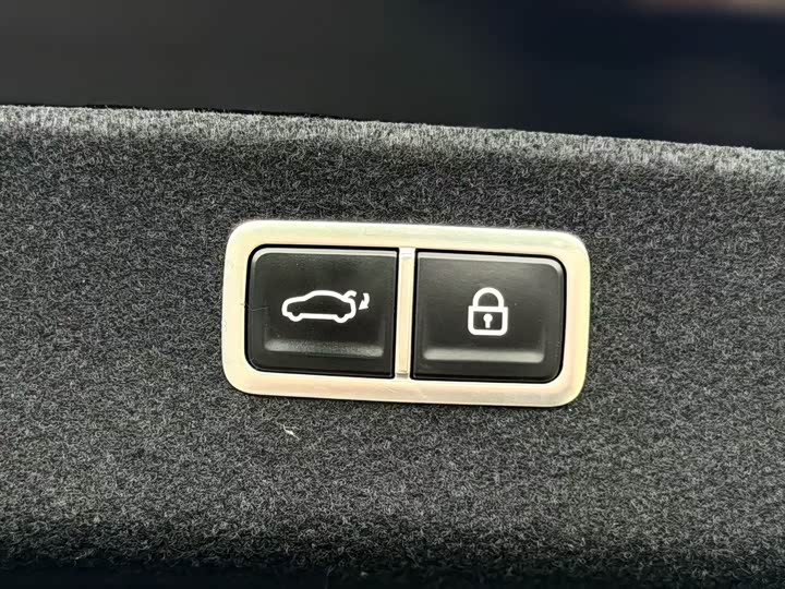 Genesis G80 2021 2.5 T 4 WD — фото 25