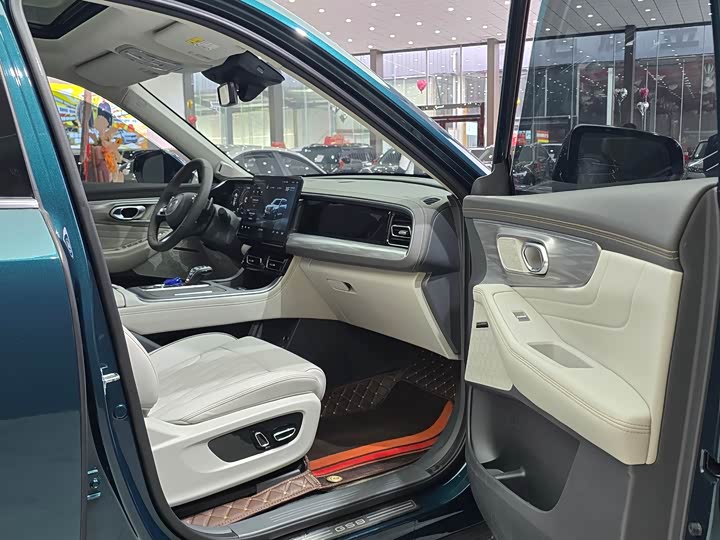 Trumpchi GS8 2022 2.0 TGDI 2 WD ( ) — фото 9