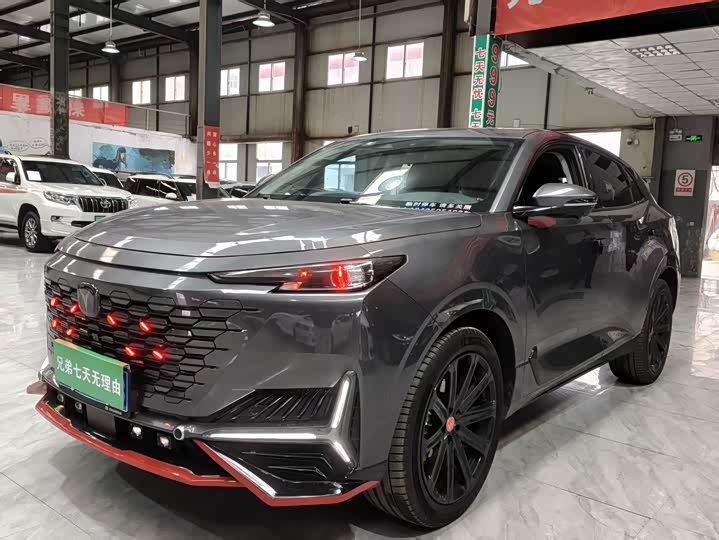 Changan UNI-K 2021 2.0 T Premium — фото 1