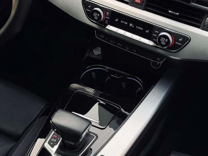 Audi A4L 2023 40 TFSI — фото 13