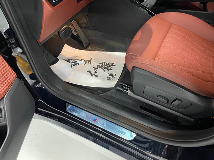 BMW X1 sDrive25Li M спортпакет — фото 5