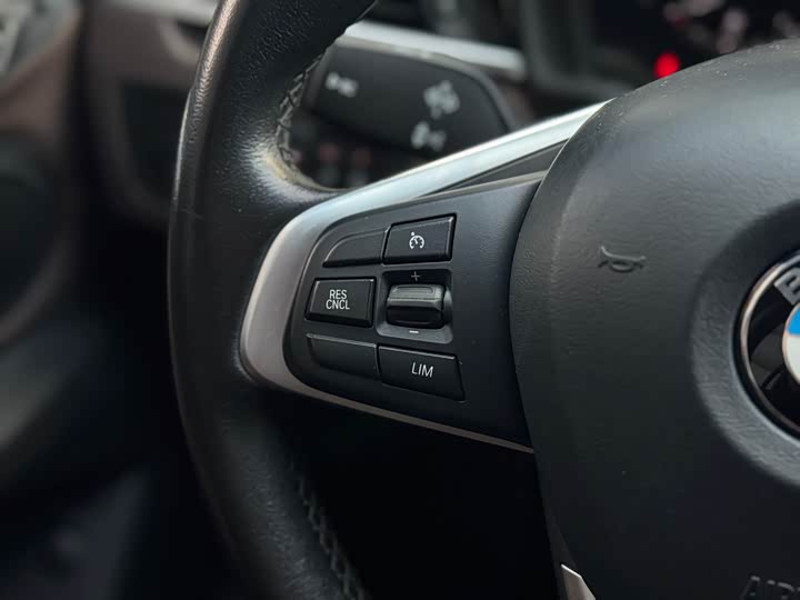 BMW X1 2020 s Drive 20 Li — фото 15